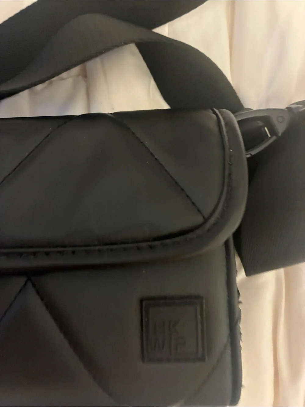Quilted Black Crossbody Phone Holster - Unbranded